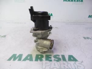Used EGR valve Peugeot 207 SW (WE/WU) 1.6 HDi 16V Price € 65,00 Margin scheme offered by Maresia Parts