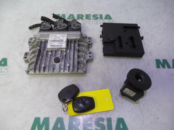 Used Engine management computer Renault Twingo II (CN) 1.5 dCi 90 FAP Price € 199,99 Margin scheme offered by Maresia Parts