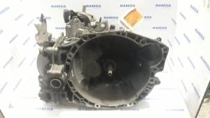 Used Gearbox Peugeot 407 SW (6E) 2.0 HDiF 16V Price € 420,00 Margin scheme offered by Maresia Parts