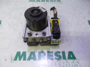 Used ABS pump Peugeot 207/207+ (WA/WC/WM) 1.4 16V VTi Price € 210,00 Margin scheme offered by Maresia Parts