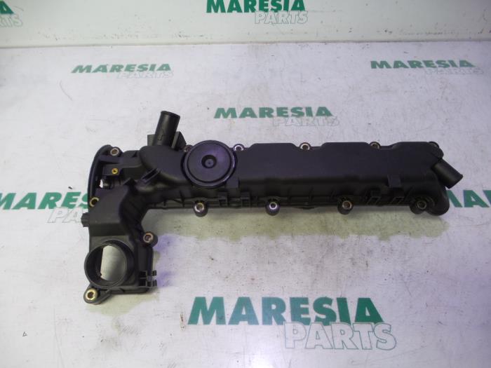 Gebrauchte Ventildeckel Peugeot 607 Preis € 40,00 Margenregelung angeboten von Maresia Parts