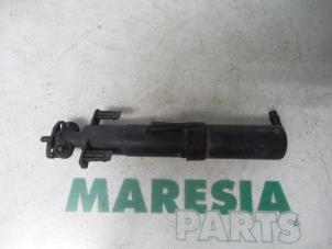 Used Headlight washer Peugeot 307 (3A/C/D) 2.0 16V Price € 35,00 Margin scheme offered by Maresia Parts