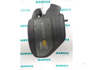 Usados Cuerpo de filtro de aire Renault Kangoo (KC) 1.9 D 55 Precio € 48,40 IVA incluido ofrecido por Maresia Parts