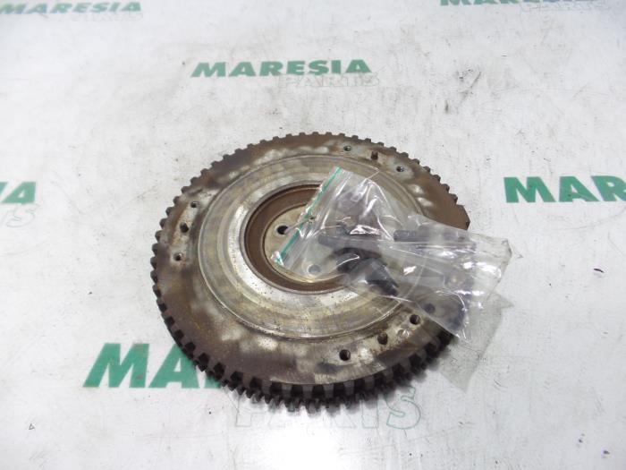 Flywheel from a Renault Clio II (BB/CB) 1.2 16V 2002