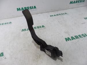 Używane Czujnik polozenia pedalu gazu Peugeot 208 I (CA/CC/CK/CL) 1.4 HDi Cena € 20,00 Procedura marży oferowane przez Maresia Parts
