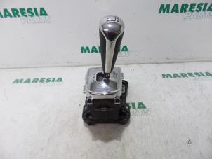 Used Gear stick Peugeot 208 I (CA/CC/CK/CL) 1.4 HDi Price € 75,00 Margin scheme offered by Maresia Parts