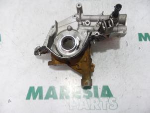 Used Oil pump Lancia Ypsilon (843) 1.4 16V Price € 75,00 Margin scheme offered by Maresia Parts