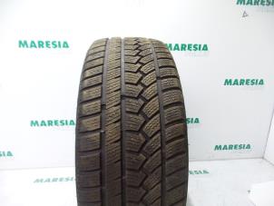 Gebrauchte Reifen Peugeot 407 (6C/J) 2.0 HDiF 16V Preis € 50,00 Margenregelung angeboten von Maresia Parts