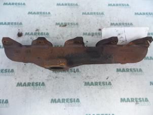 Used Exhaust manifold Peugeot 206 (2A/C/H/J/S) 1.4 HDi Price € 50,00 Margin scheme offered by Maresia Parts
