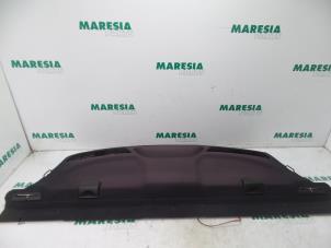 Used Parcel shelf Peugeot 407 (6C/J) 2.0 HDiF 16V Price € 105,00 Margin scheme offered by Maresia Parts