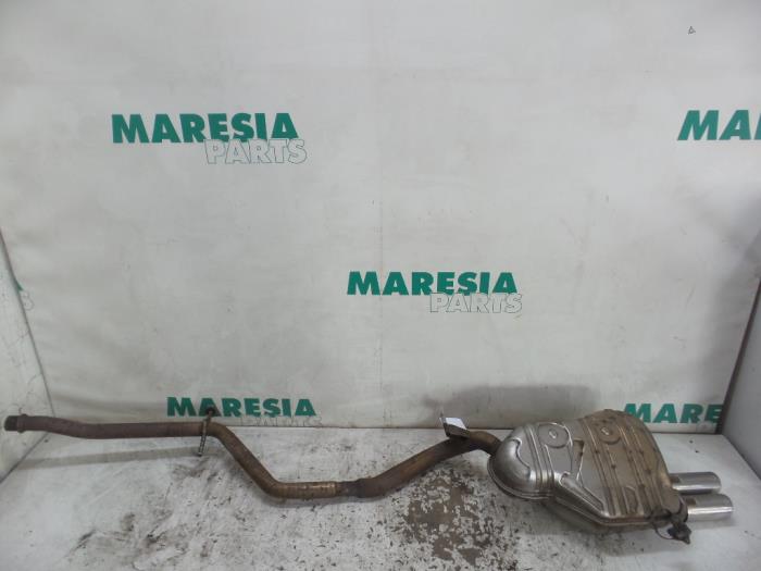 Gebrauchte Auspuff Enddämpfer Peugeot 407 (6C/J) 2.0 HDiF 16V Preis € 105,00 Margenregelung angeboten von Maresia Parts