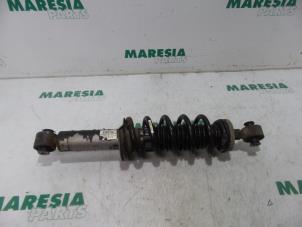 Used Rear shock absorber rod, right Peugeot 407 (6C/J) 2.0 HDiF 16V Price € 75,00 Margin scheme offered by Maresia Parts