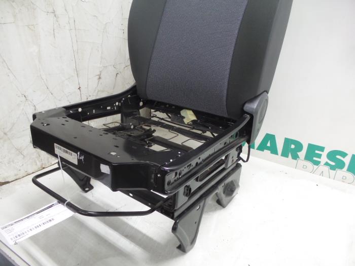Sitz rechts Citroen Jumpy - Maresia Parts | ProxyParts.de 