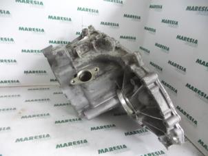 Używane Korpus skrzyni biegów Alfa Romeo 156 Sportwagon (932) 1.8 Twin Spark 16V Cena € 50,00 Procedura marży oferowane przez Maresia Parts