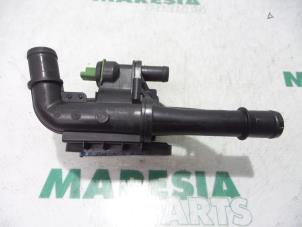 Used Thermostat housing Peugeot Expert (G9) 1.6 HDi 90 Price € 40,00 Margin scheme offered by Maresia Parts