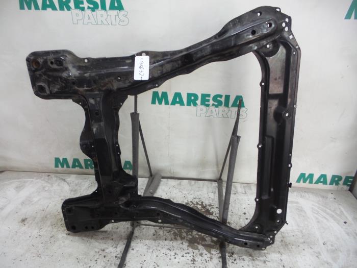 Usados Subchasis Peugeot Expert (G9) 1.6 HDi 90 Precio € 157,50 Norma de margen ofrecido por Maresia Parts