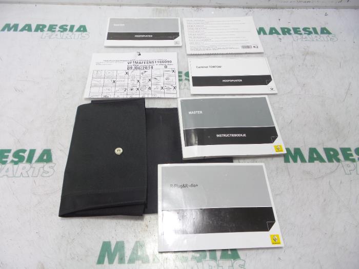 Używane Instrukcja Renault Master Cena € 20,00 Procedura marży oferowane przez Maresia Parts