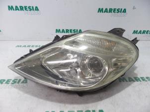 Used Headlight, left Citroen C8 (EA/EB) 3.0 V6 24V Price € 131,25 Margin scheme offered by Maresia Parts