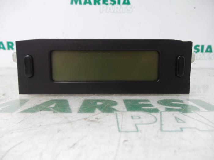Begagnade Innerdisplay Citroen C8 (EA/EB) 3.0 V6 24V Pris € 20,00 Marginaltabell erbjuds av Maresia Parts