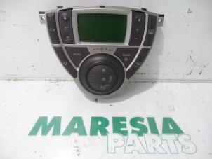 Usados Panel de control de calefacción Citroen C8 (EA/EB) 3.0 V6 24V Precio € 30,00 Norma de margen ofrecido por Maresia Parts