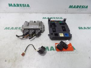 Usagé Calculateur moteur Citroen C3 Picasso (SH) 1.6 HDi 16V 90 Prix € 210,00 Règlement à la marge proposé par Maresia Parts
