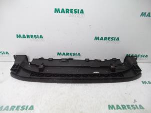 Used Front bumper frame Citroen C3 Picasso (SH) 1.6 HDi 16V 90 Price € 25,00 Margin scheme offered by Maresia Parts