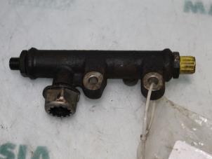 Used Fuel injector nozzle Citroen C6 (TD) 2.7 HDiF V6 24V Price € 75,00 Margin scheme offered by Maresia Parts