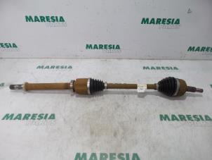 Used Front drive shaft, right Renault Scénic II (JM) 1.5 dCi 105 Price € 60,00 Margin scheme offered by Maresia Parts