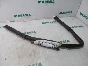 Used Roof curtain airbag, left Renault Scénic II (JM) 1.5 dCi 105 Price € 40,00 Margin scheme offered by Maresia Parts