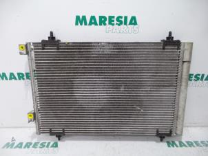 Usagé Condensateur clim Citroen C4 Grand Picasso (UA) 2.0 16V Autom. Prix € 35,00 Règlement à la marge proposé par Maresia Parts