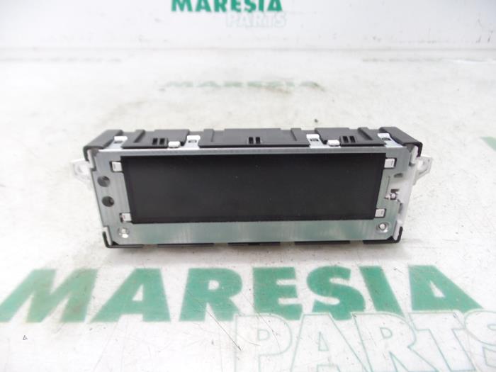 Begagnade Innerdisplay Citroen C4 Berline (NC) 1.6 Hdi Pris € 30,00 Marginaltabell erbjuds av Maresia Parts