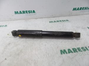 Used Rear shock absorber rod, left Fiat Ducato Price € 50,00 Margin scheme offered by Maresia Parts
