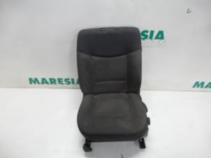 Gebrauchte Sitz links Renault Espace (JK) 2.0 dCi 16V 130 FAP Preis € 105,00 Margenregelung angeboten von Maresia Parts