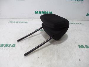 Used Headrest Citroen C4 Grand Picasso (UA) 2.0 16V Autom. Price € 65,00 Margin scheme offered by Maresia Parts