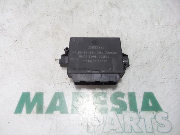 Begagnade PDC-modul Alfa Romeo 159 (939AX) 1.9 JTDm Pris € 90,00 Marginaltabell erbjuds av Maresia Parts