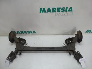 Used Rear-wheel drive axle Peugeot 307 CC (3B) 2.0 HDIF 16V Price € 157,50 Margin scheme offered by Maresia Parts
