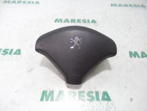 Used Left airbag (steering wheel) Peugeot 307 CC (3B) 2.0 HDIF 16V Price € 25,00 Margin scheme offered by Maresia Parts