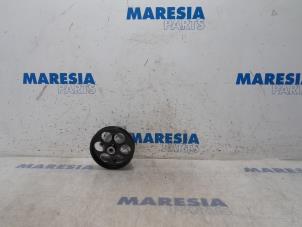 Used Power steering pump Renault Trafic New (JL) Price € 131,25 Margin scheme offered by Maresia Parts