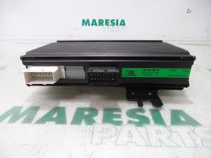 Used Radio amplifier Peugeot 407 SW (6E) 2.0 16V Price € 50,00 Margin scheme offered by Maresia Parts