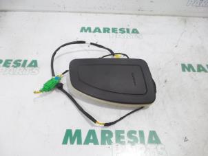Used Seat airbag (seat) Peugeot 407 SW (6E) 2.0 16V Price € 30,00 Margin scheme offered by Maresia Parts
