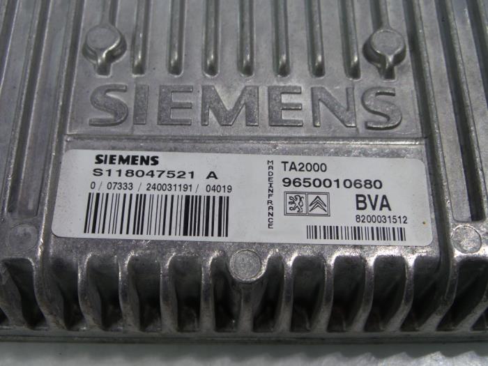 Automatic gearbox computer from a Citroën C3 (FC/FL/FT) 1.4 2004
