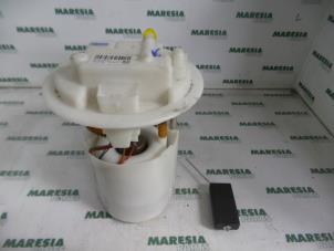 Used Electric fuel pump Peugeot 207/207+ (WA/WC/WM) 1.4 16V VTi Price € 20,00 Margin scheme offered by Maresia Parts