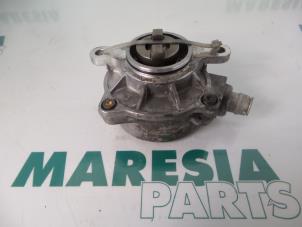 Gebrauchte Vakuumpumpe (Diesel) Renault Master III (FD/HD) 2.5 dCi 16V Preis € 50,00 Margenregelung angeboten von Maresia Parts