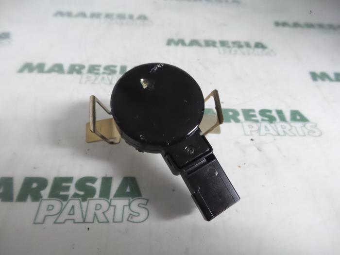 Begagnade Regnsensor Citroen C4 Cactus (0B/0P) 1.2 PureTech 82 12V Pris € 29,95 Marginaltabell erbjuds av Maresia Parts