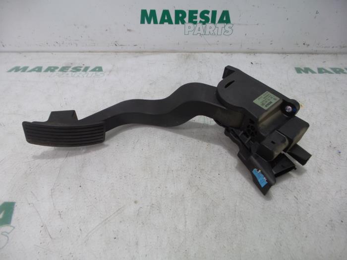 Begagnade Gaspedalsensor Peugeot Boxer (U9) 2.2 HDi 120 Euro 4 Pris € 60,50 Inklusive moms erbjuds av Maresia Parts