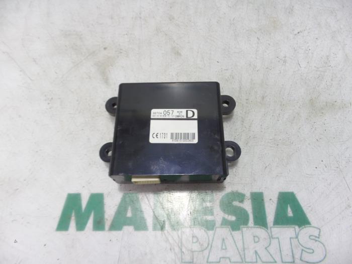 Begagnade Larmmodul Citroen C4 Aircross (BU) 1.6 HDi 16V 115 Pris € 126,00 Marginaltabell erbjuds av Maresia Parts