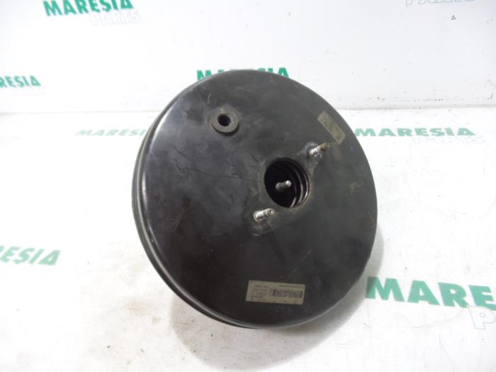 Usagé Servo frein Peugeot Boxer (U9) 2.2 HDi 120 Euro 4 Prix € 72,60 Prix TTC proposé par Maresia Parts