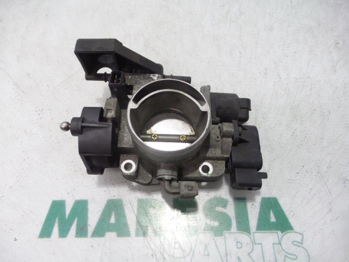Gebrauchte Drosselklappengehäuse Peugeot 206 (2A/C/H/J/S) 2.0 GTI 16V Preis € 75,00 Margenregelung angeboten von Maresia Parts