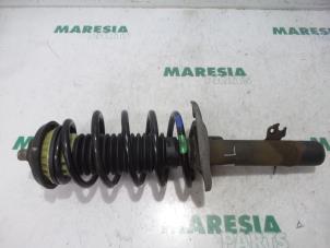 Used Front shock absorber rod, left Peugeot 207/207+ (WA/WC/WM) 1.6 16V VTi Price € 30,00 Margin scheme offered by Maresia Parts