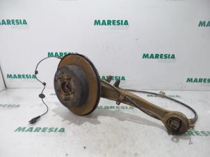 Used Rear wishbone, left Citroen C-Crosser 2.2 HDiF 16V Price € 262,50 Margin scheme offered by Maresia Parts